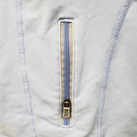 Lululemon alpine quarter zip size 8 - Picture 8 of 9